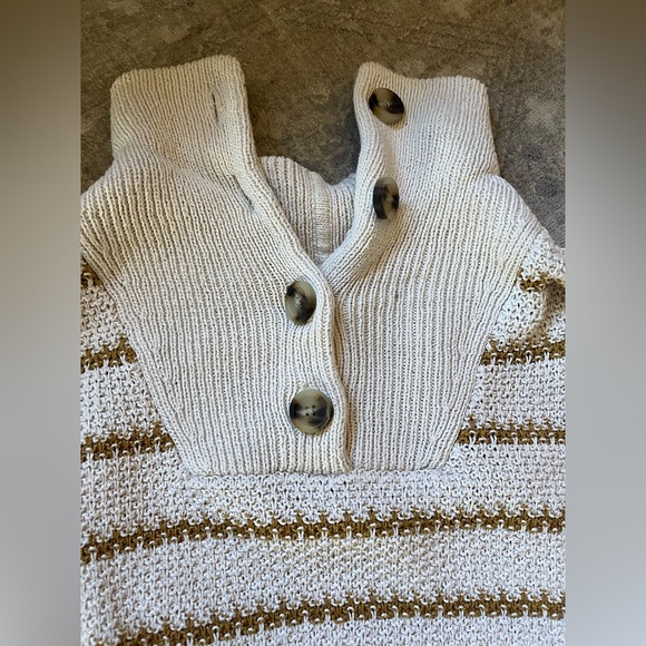 Madewell button up cowl neck sweater - Picture 2 of 3